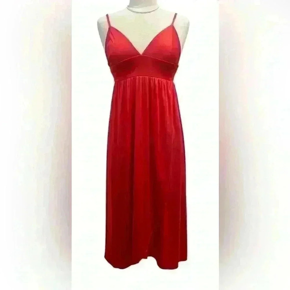 Urban Outfitters Luciano midi dress tulip hem - Picture 2 of 7